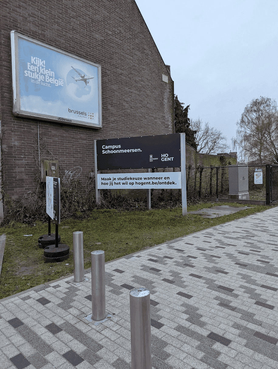 Entrance banner at Hogent University